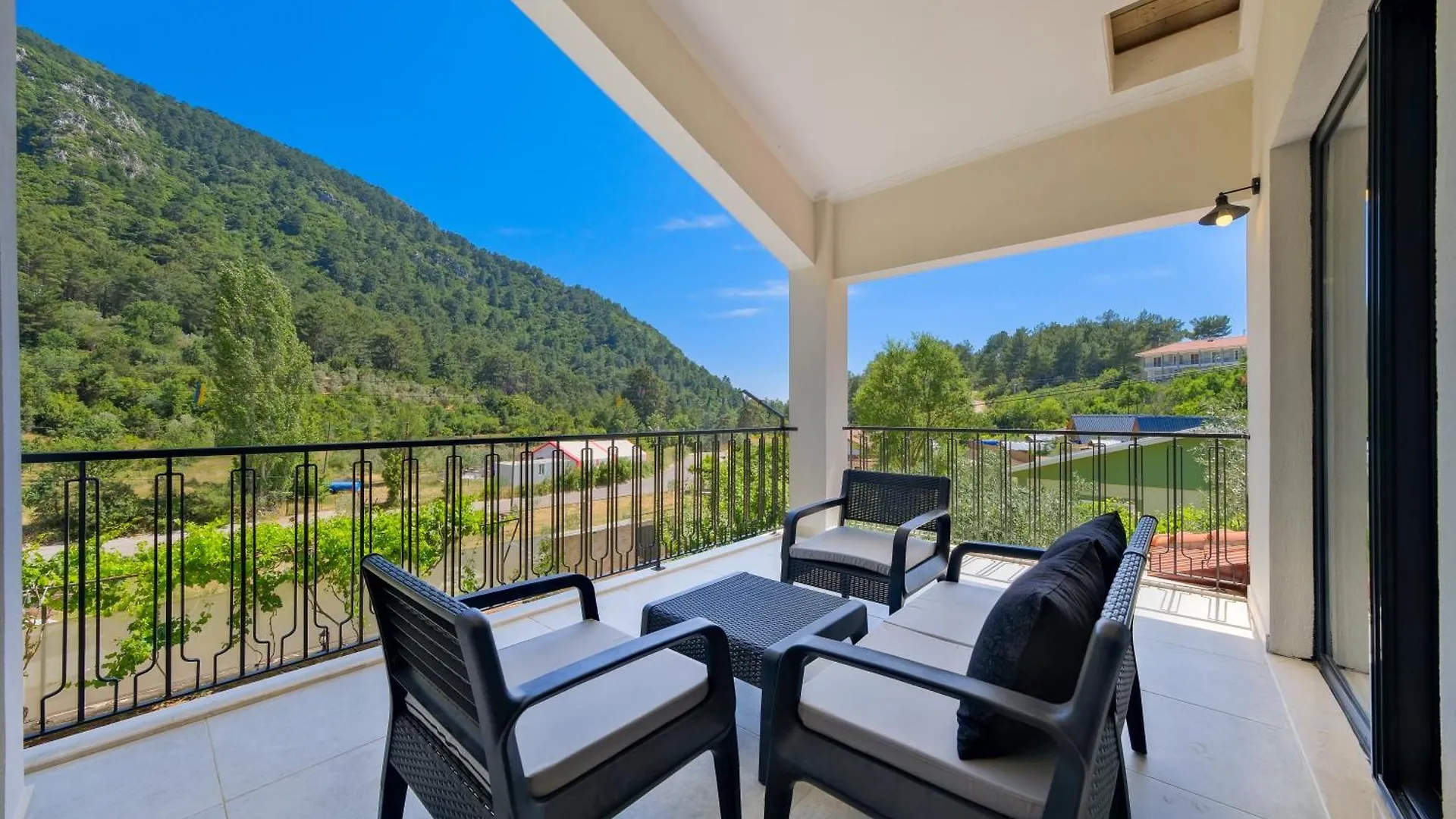 Villa Kizilbella 1, Lueks Havuzlu Korunakli Tas Villa Fethiye