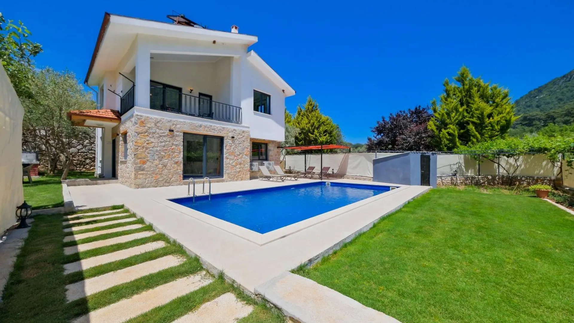 Villa Kizilbella 1, Lueks Havuzlu Korunakli Tas Villa Fethiye